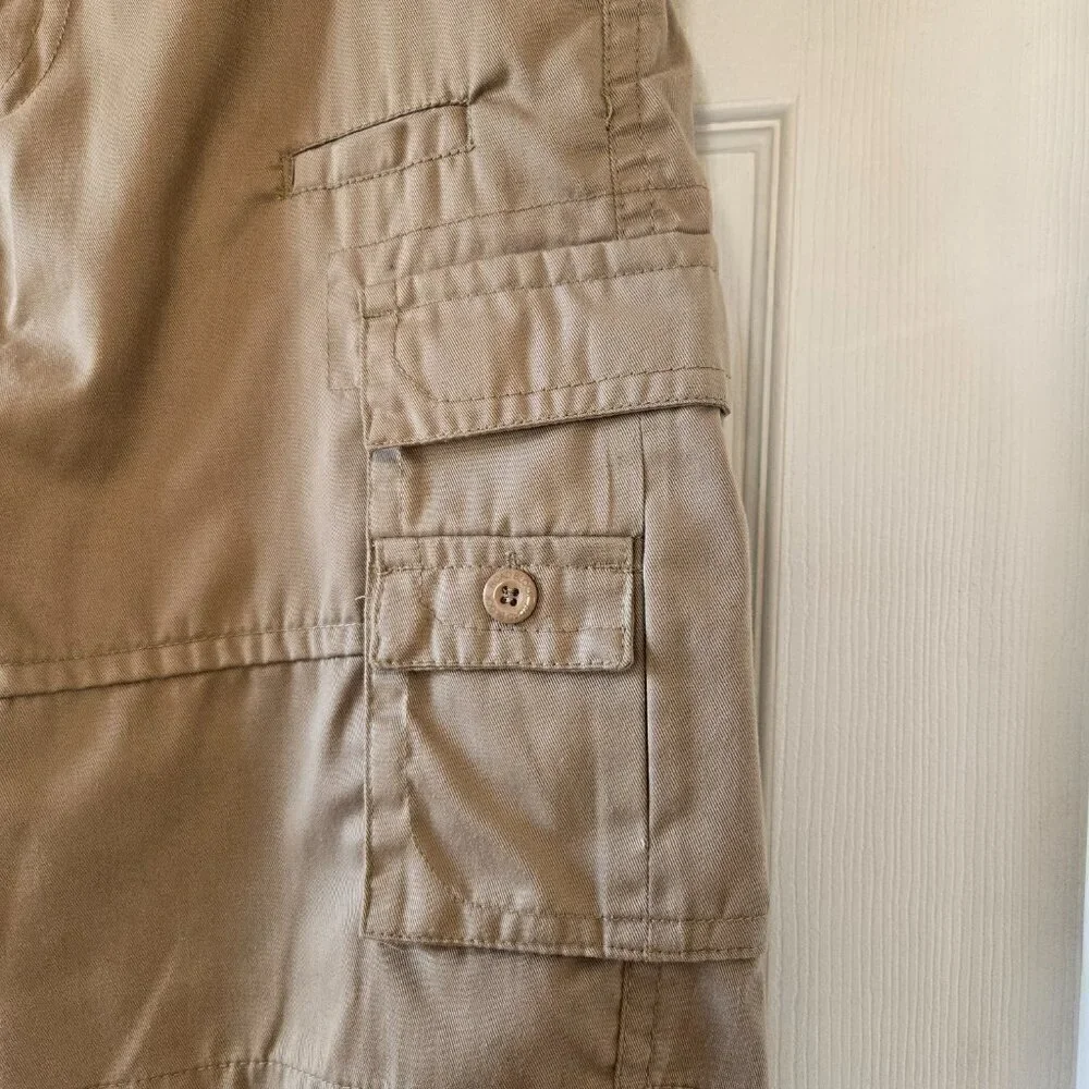 Roadblock Men's Khaki Cargo Multi-Pocket Shorts Size 32